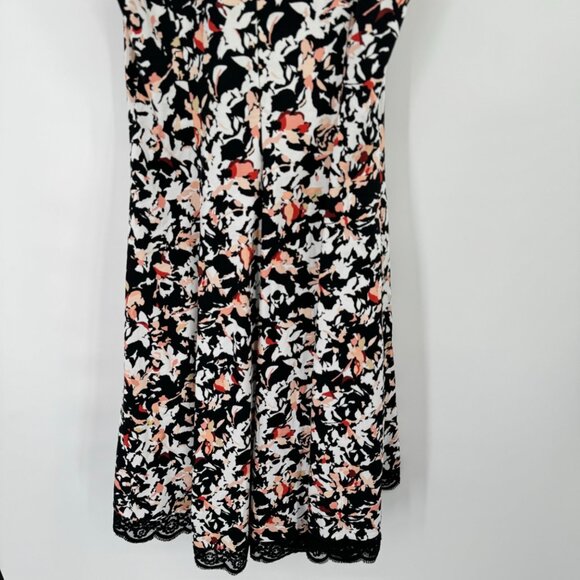 White House Black Market Womens Dress Size 8 Floral Print Sleeveless  Lace Trim - Picture 10 of 13